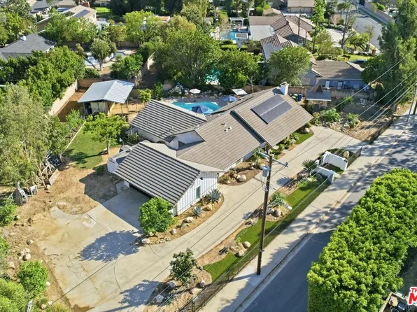 10940 Andora Ave, Chatsworth, CA 91311