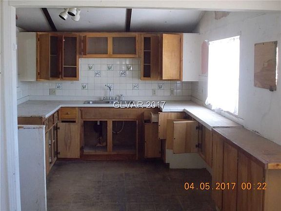 4th image of 3422 Pinon Peak Dr