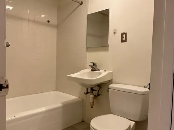 528 Beacon St #1B, Boston, MA 02215