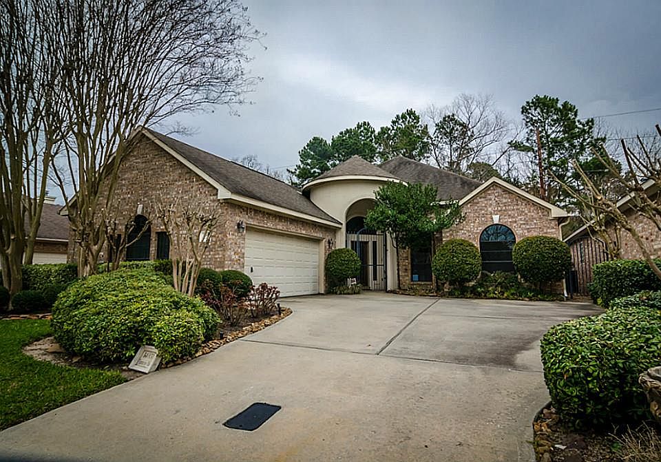 1st image of 14802 Plantation Oak Dr