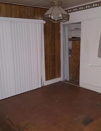 5th image of 1149 W 6th St