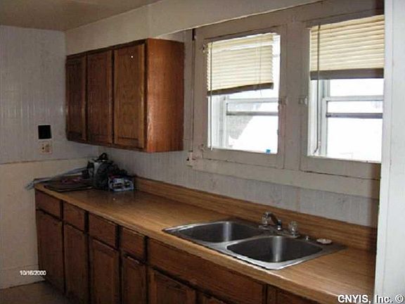 5th image of 14 Pearne Ave