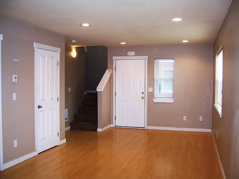 5739 Fallbrook Ln — Photo 6