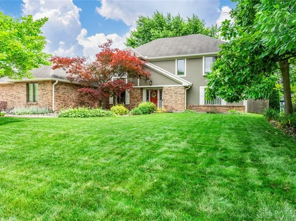 1870 Andrea Cir, Dayton, OH 45432