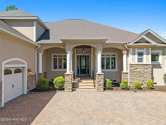2nd image of 3858 Ridge Crest Drive