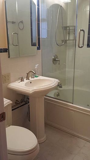 2nd image of 7601 170th St