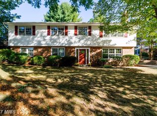 5216 Portsmouth Rd, Fairfax, VA 22032