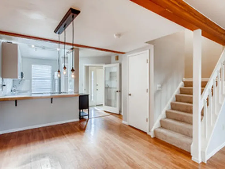 3135 Bell Dr — Photo 18