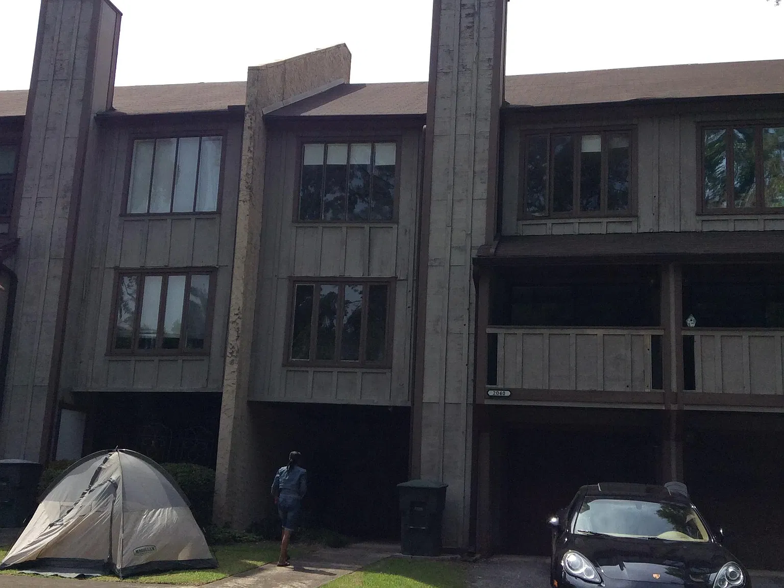 2040 Watermark Pl — Photo 1