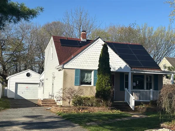 44 Jackson Rd, Berlin, NJ 08009