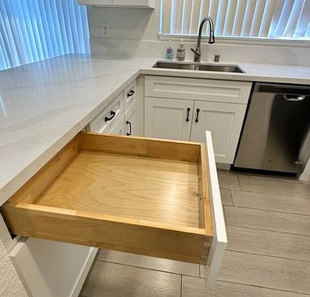 5th image of 4201 W 5th St APT 205