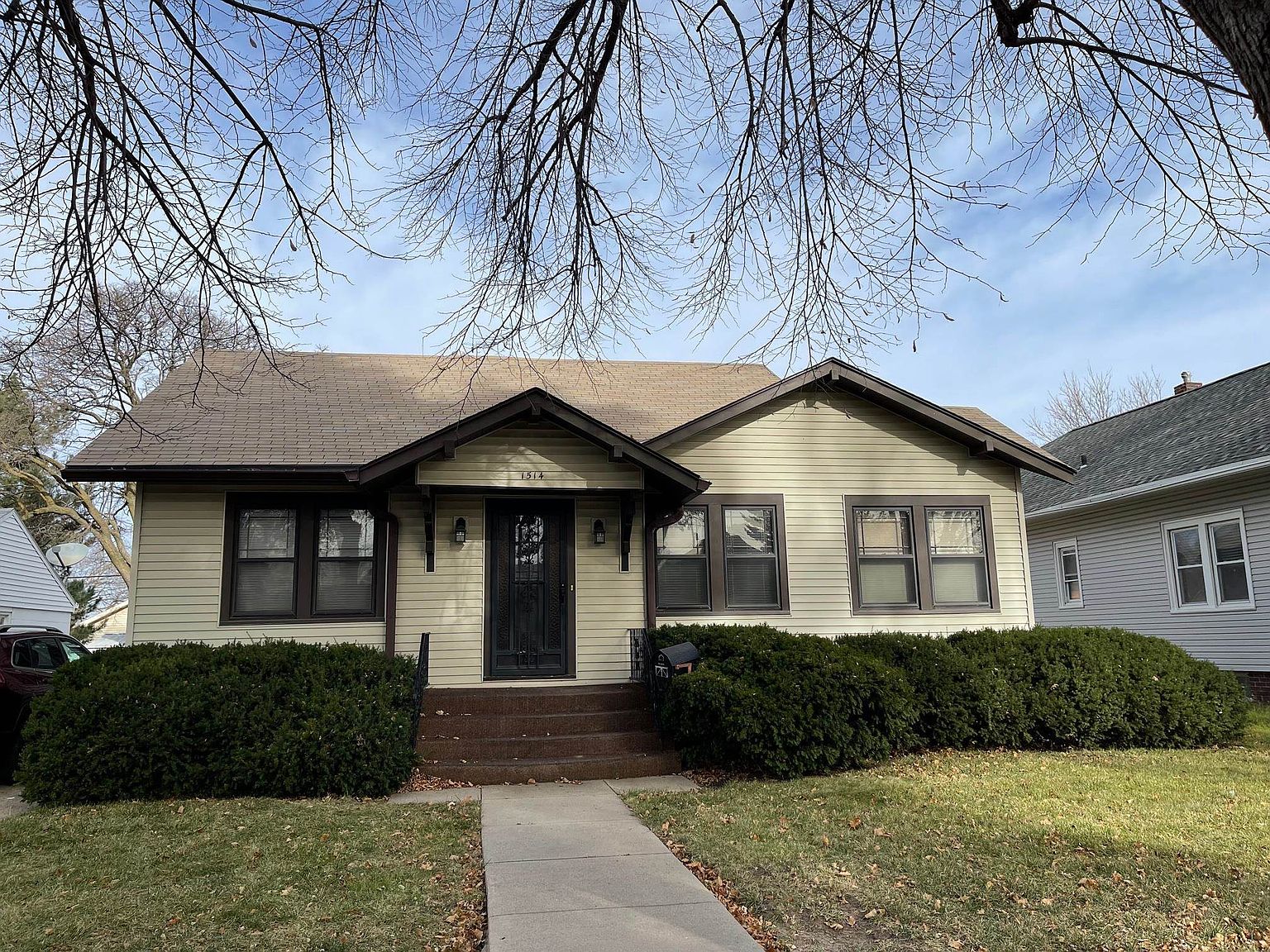 1514 W 7th St, Hastings, NE 68901 Zillow