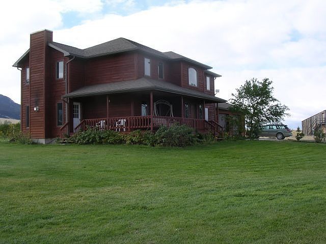 2nd image of 5 Parrot Way
