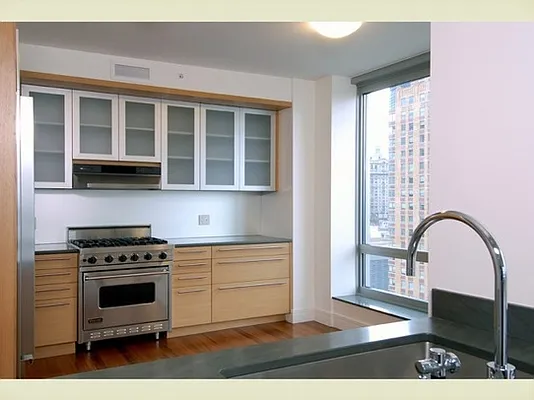 Rented by Stribling | media 19