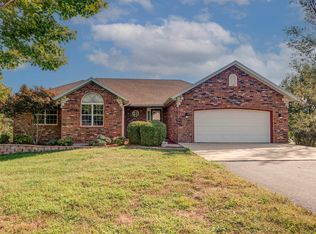 452 Royal Ln, Clever, MO 65631