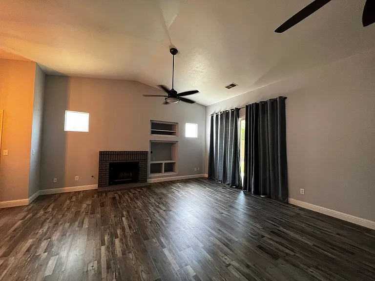 2819 S Maselli Ct — Photo 10