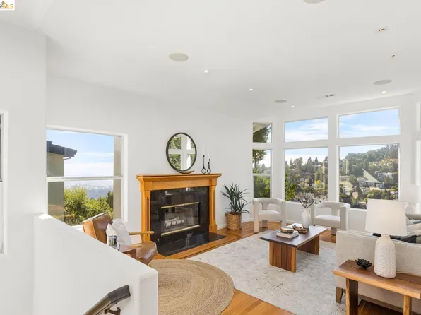 35 Bay Forest Ct, Oakland, CA 94611