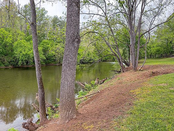5th image of 3 River Pl