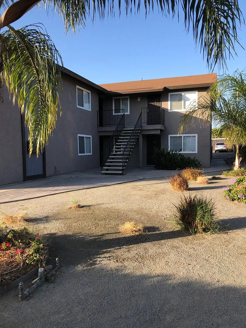 Available For Showings On -Schedule Now! This One Won't Last! 2 Bedroom In Chula Vista ! — Photo 1
