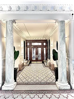 Rented by Corcoran | media 23