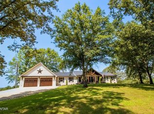 2490 Old Friendship Rd, Finger, TN 38334