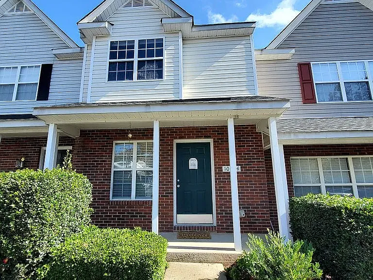 10034 Pergola View Ct — Photo 2