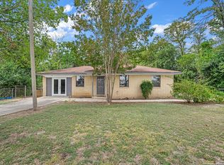 126 Haeckerville Rd, Cibolo, TX 78108