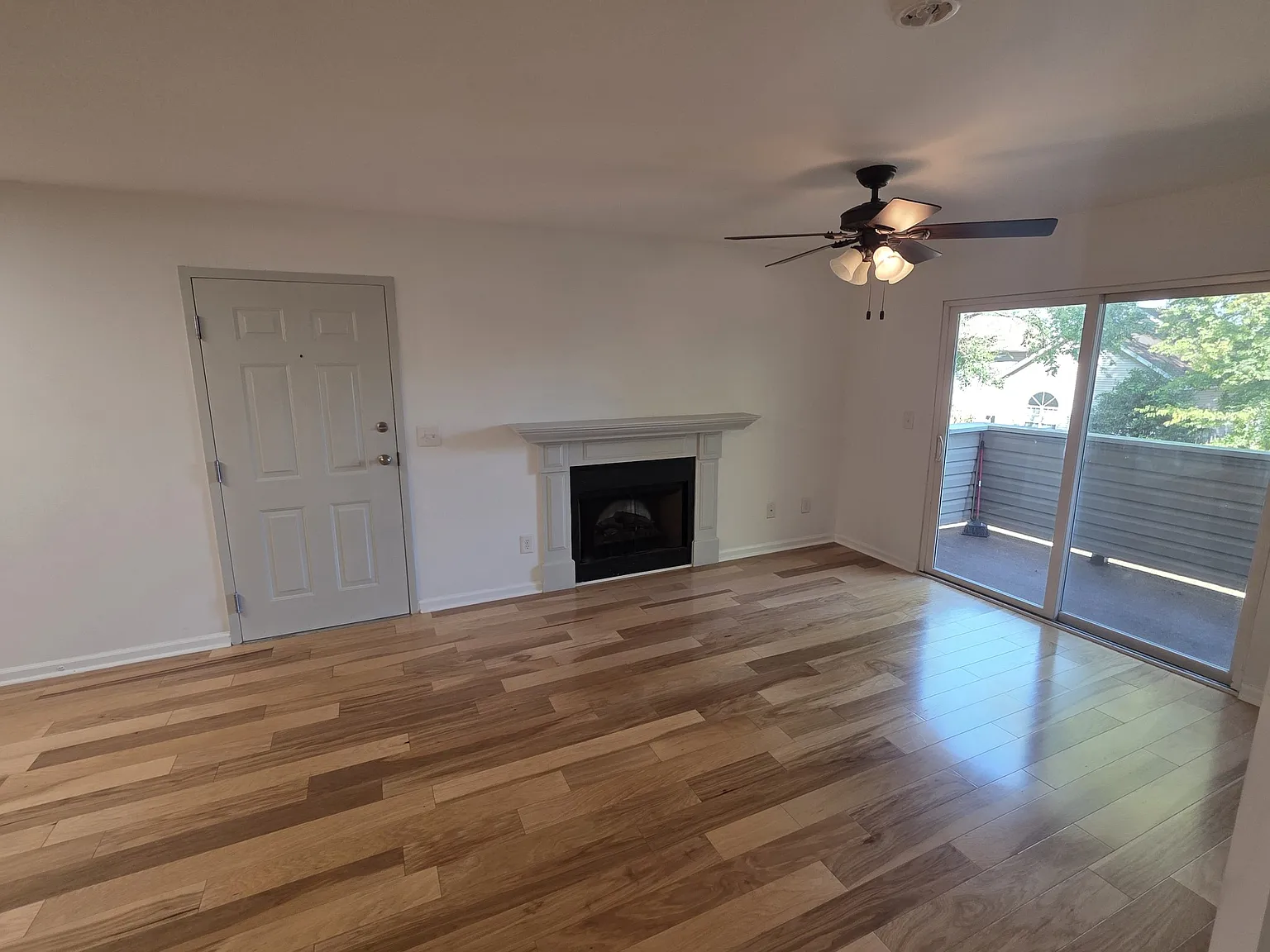 1 bed, 1.0 bath, 680 sqft, $1,350 — Photo 4