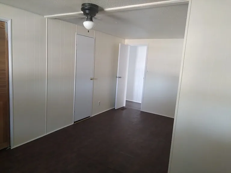1802 W Fort Davis Ave — Photo 3