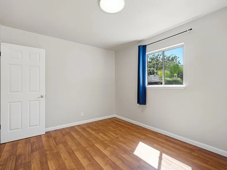 1835 Sandalwood Dr — Photo 12