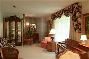 3rd image of 519 Cox Dr