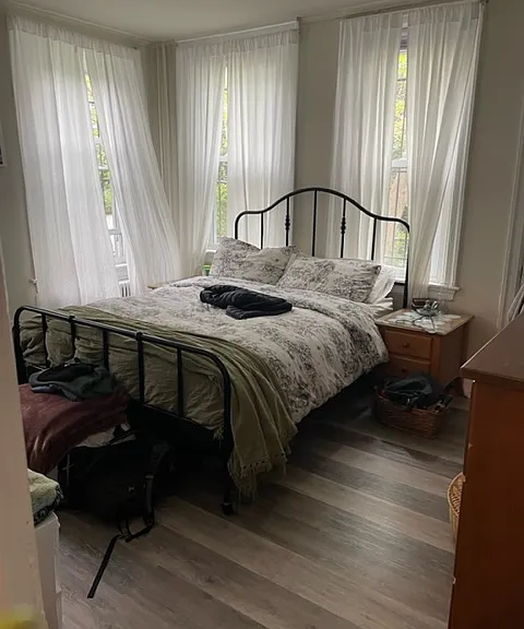 4410 Osage Ave #1R — Photo 3