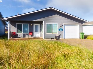 613 NW Inn Way, Waldport, OR 97394