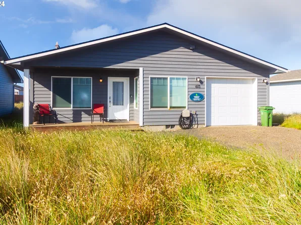 613 NW Inn Way, Waldport, OR 97394