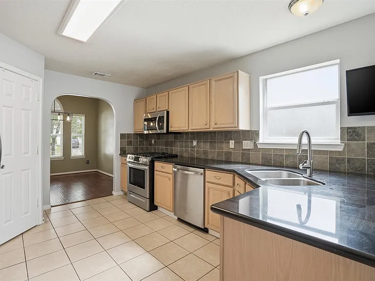 326 Wild Bird Dr — Photo 10