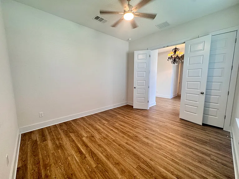 2605 Brushwood Mdw — Photo 5