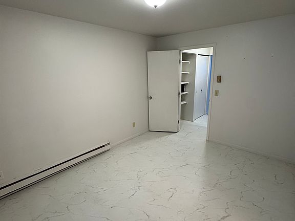2nd image of 2016 Mills Ave APT 1