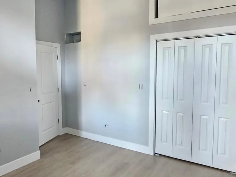 2642 W Pratt Ave #2 — Photo 4