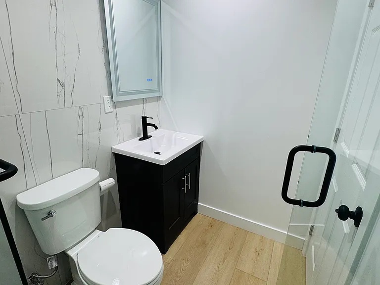20730 Stagg St — Photo 12