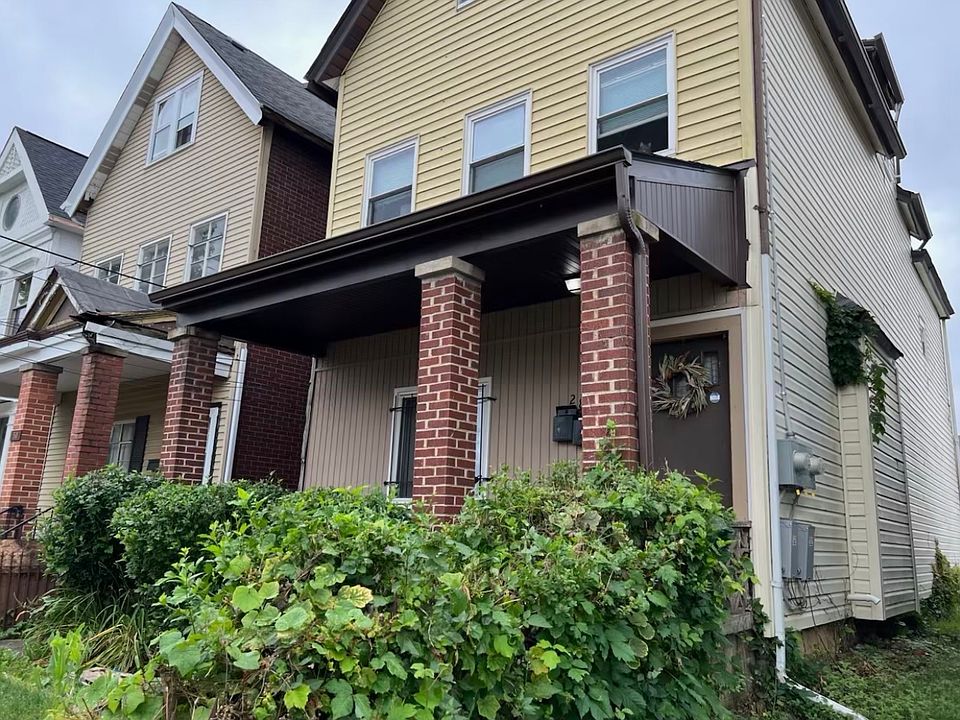 1st image of 28 Mayflower St APT 2