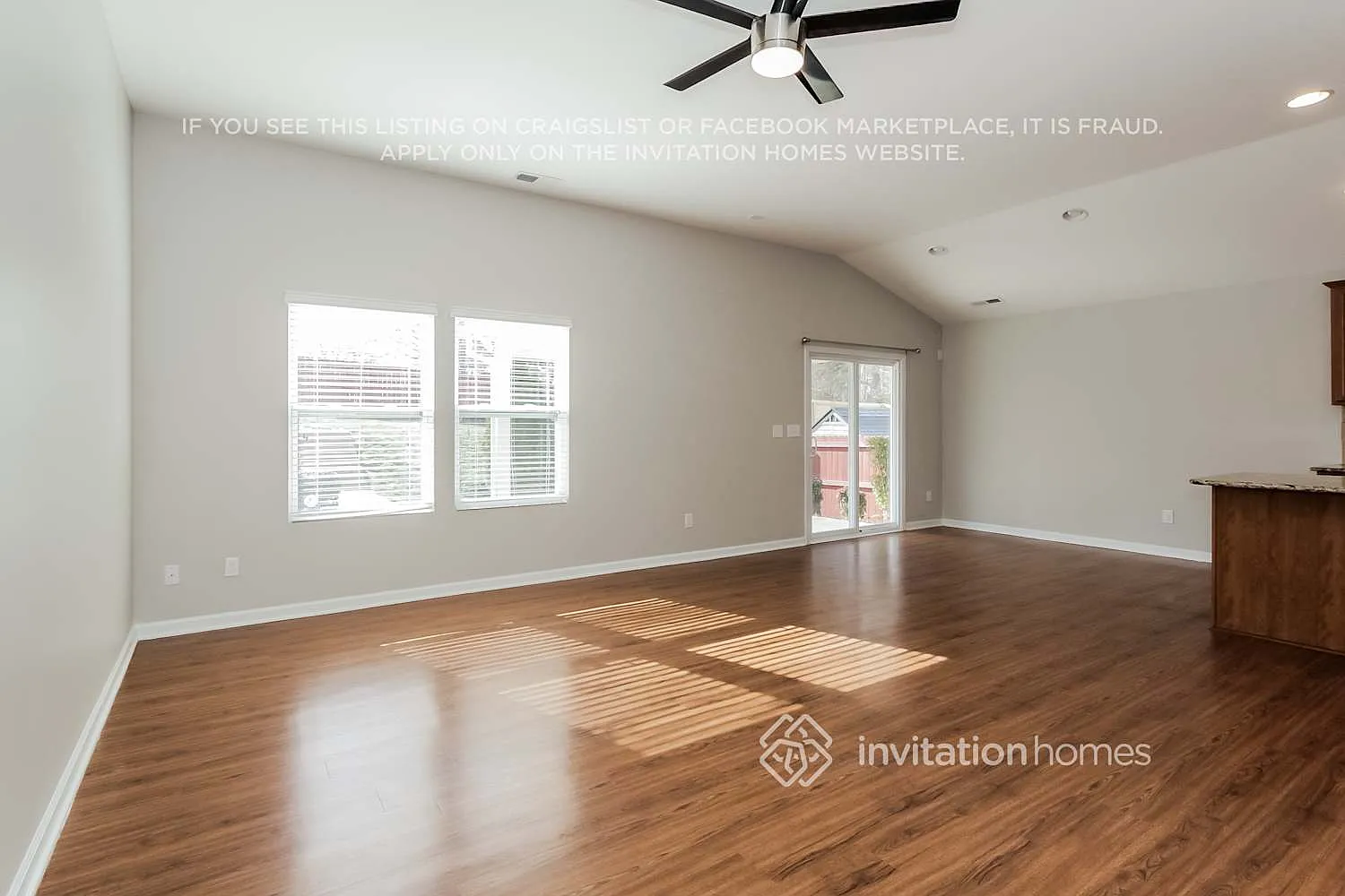 3322 Ringtail Ln Charlotte, NC 28216 — Photo 4