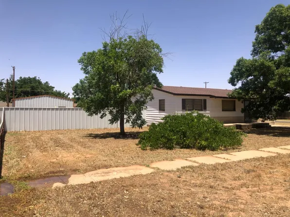 500 NW Avenue H, Seminole, TX 79360