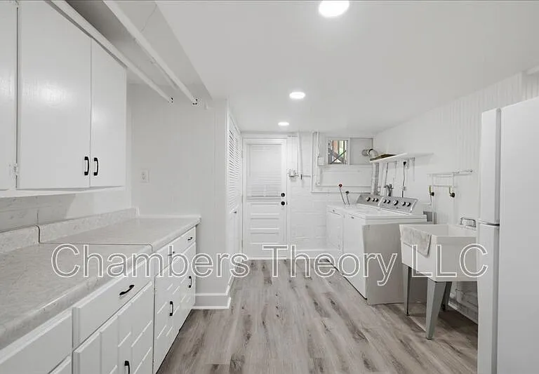 2230 Observatory Pl NW — Photo 16