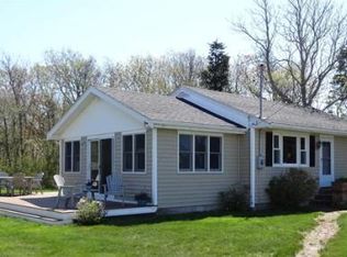 33 Balsam St, Fairhaven, MA 02719