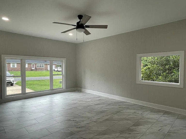 107 Chestnut Dr — Photo 27