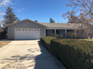7457 Oxford Ave, Hesperia, CA 92345