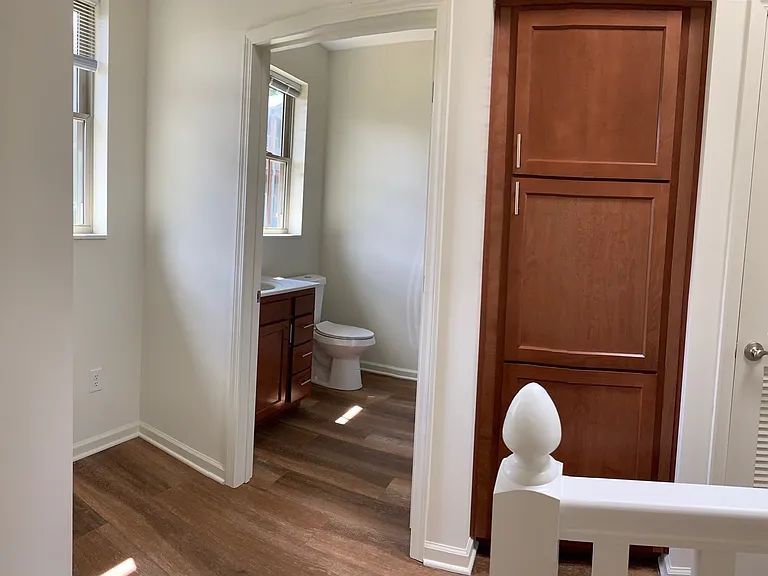 1355 W Allen St #3 — Photo 10