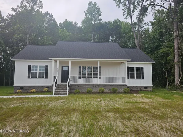 4416 Sharp Point Road, Fountain, NC 27829