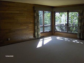 4th image of 3521 N Edgewood Dr