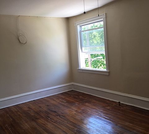 5th image of 1714 N Washington St APT 3